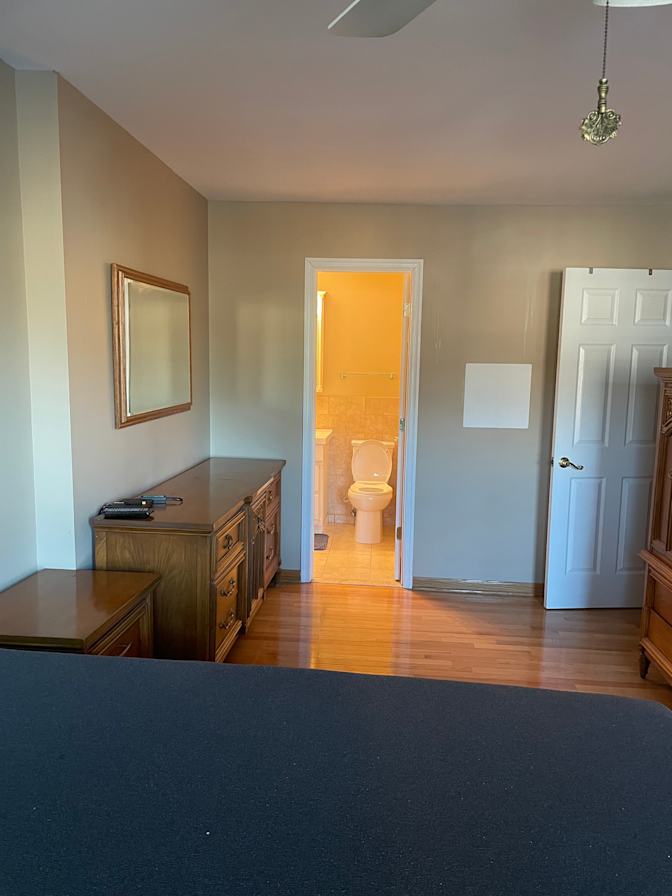 Linda Hubbard's room