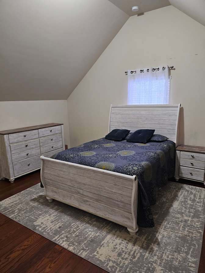 Novelette's room