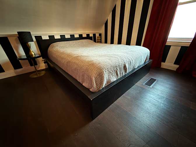 Mary's room