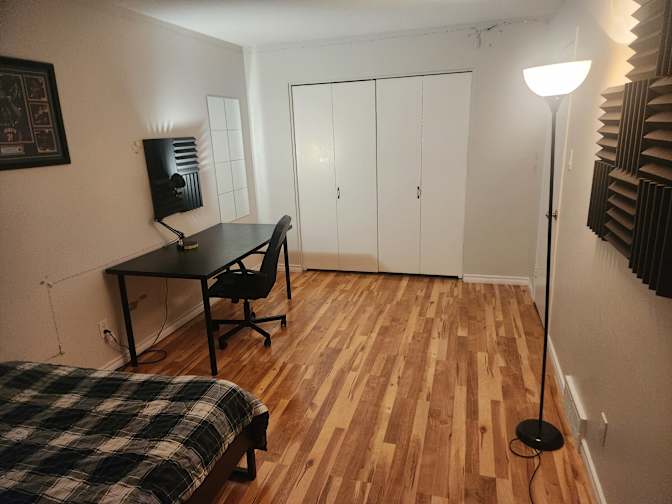 Nnamdi's room