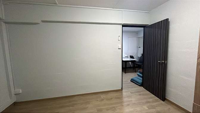 Linda's room