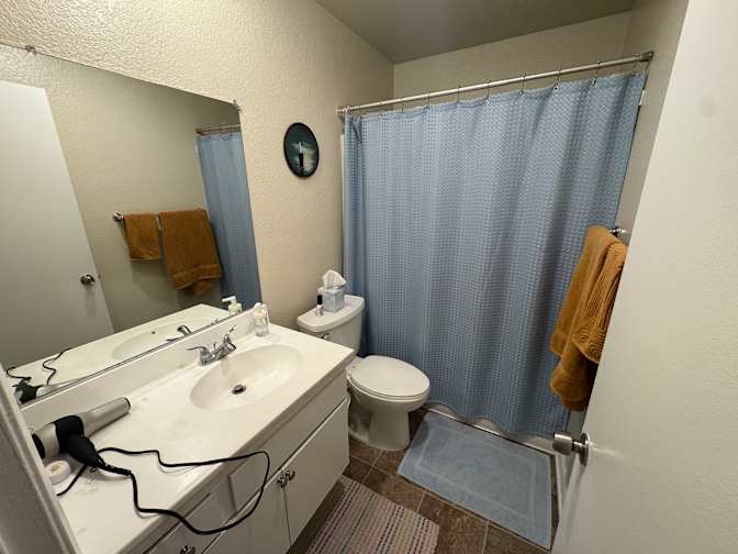 Jeremy Simon's room