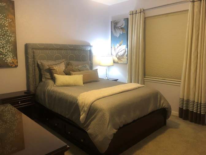 Jennifer's room