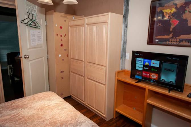 Anita's room