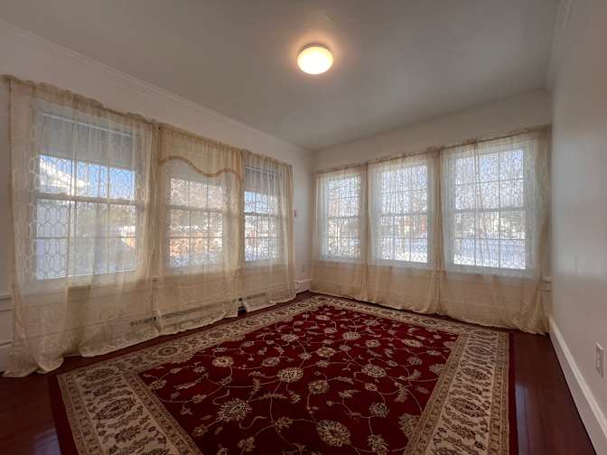 sara's room