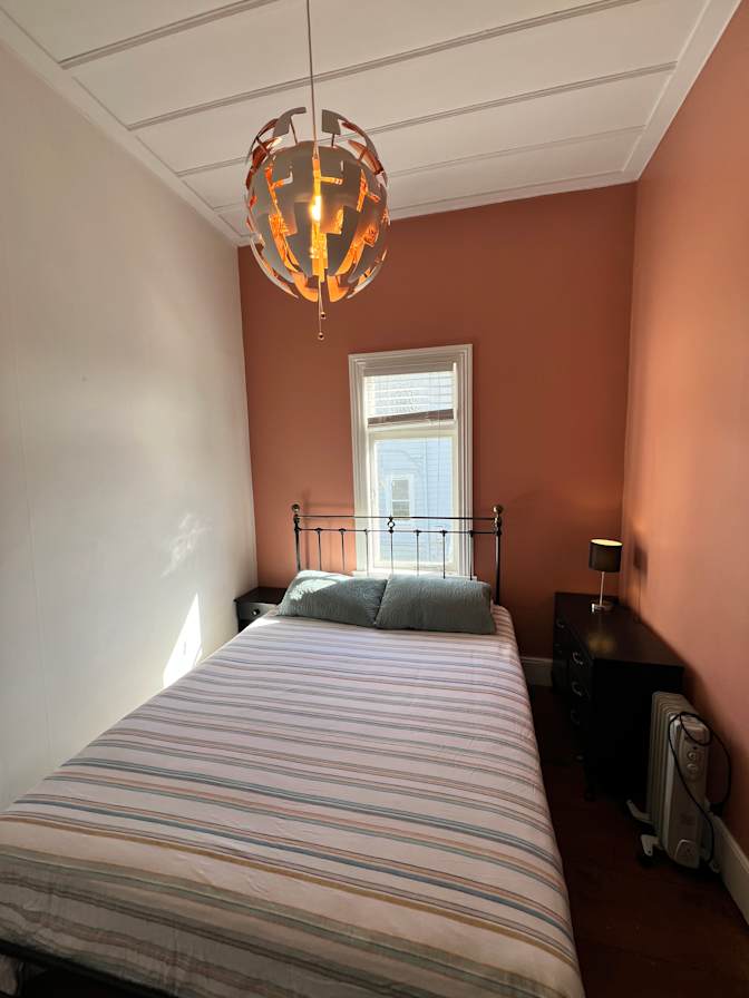 Remle Vose's room