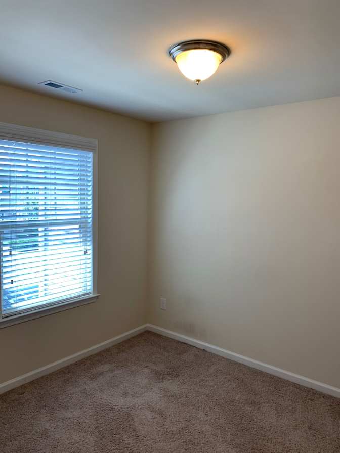 Alcove Rooms's room
