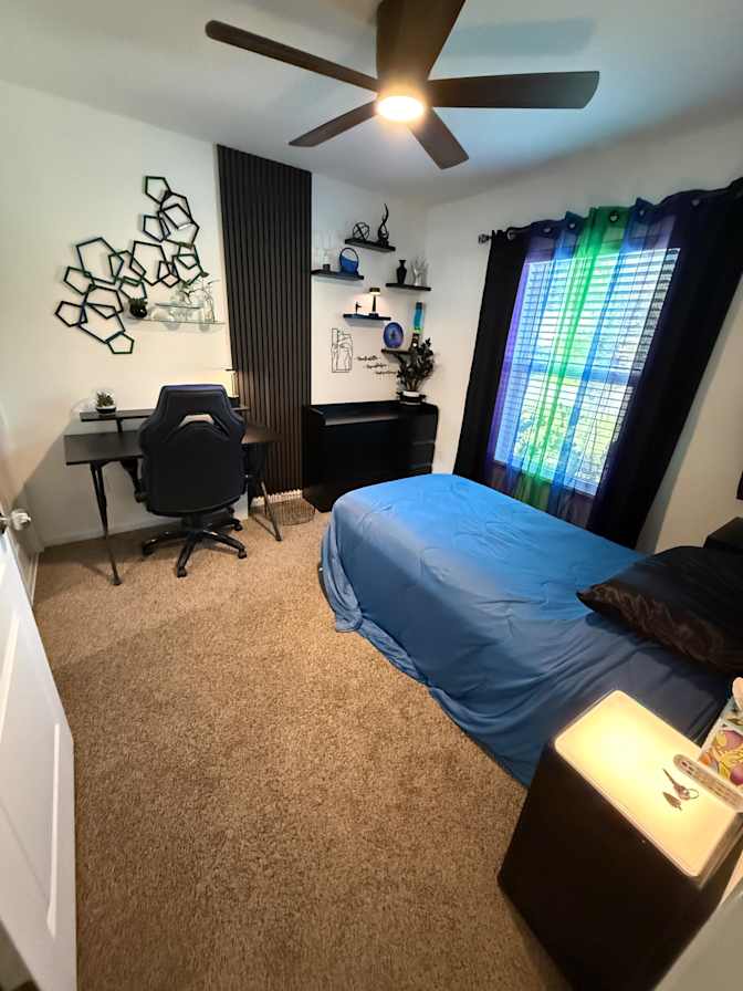 PadSplit's room