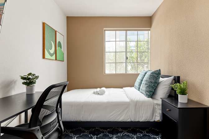 Raffy's room