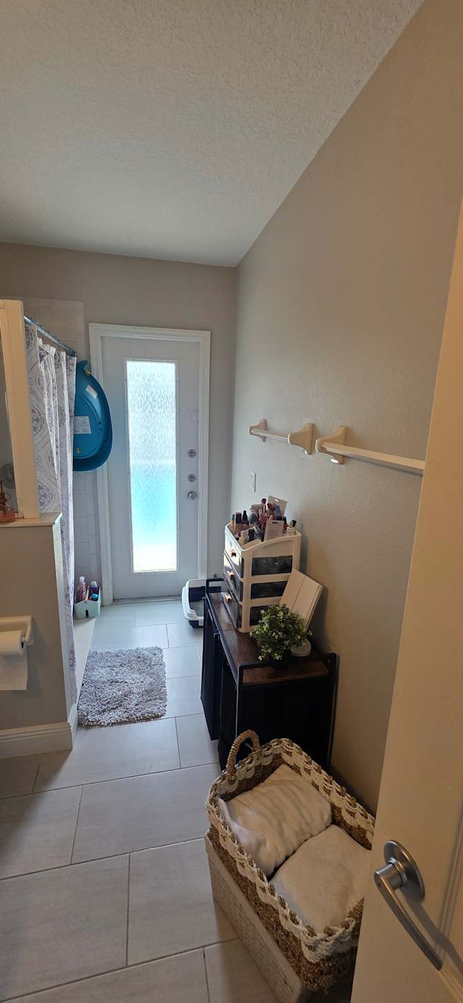 Michael Bustos's room