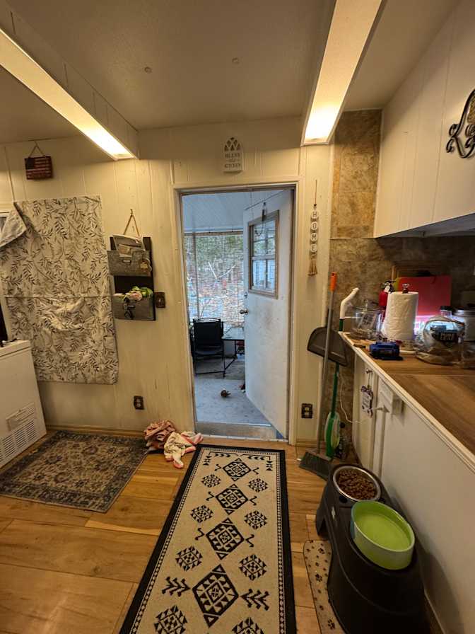 Mary's room