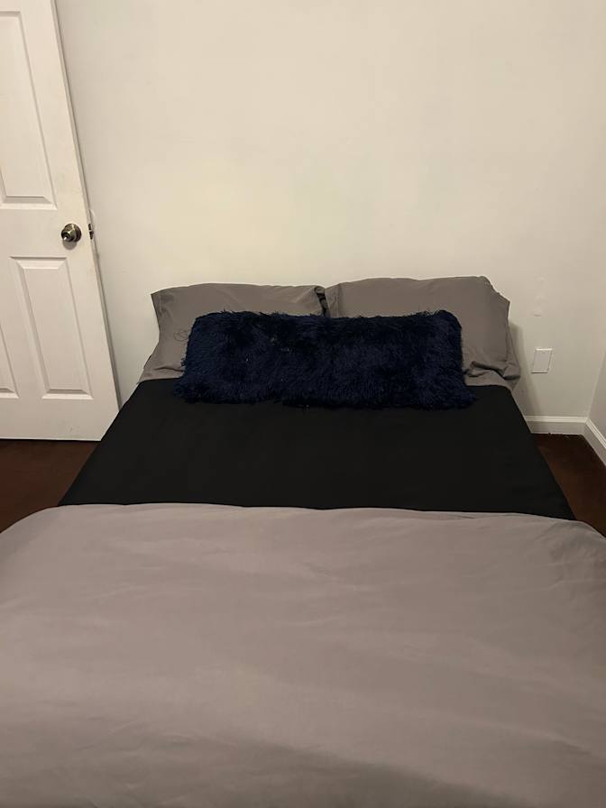 Ti's room