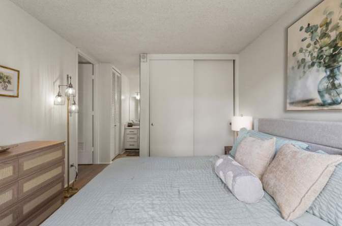 Carolyn's room
