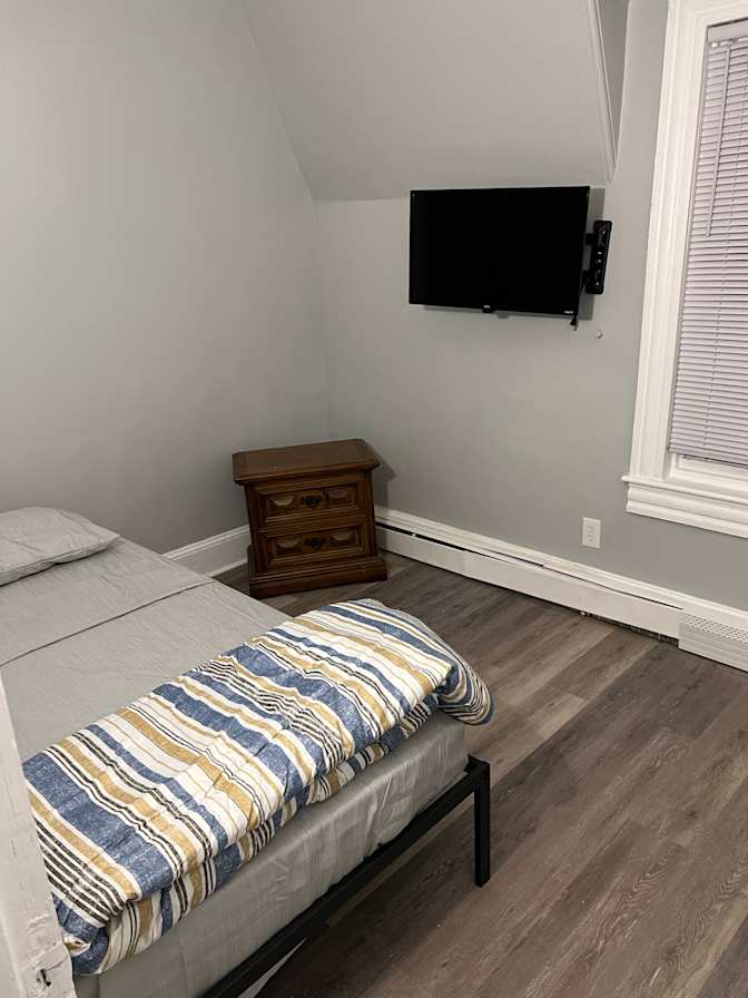 Winston's room