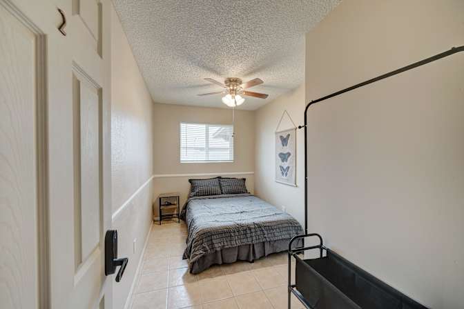 PadSplit's room
