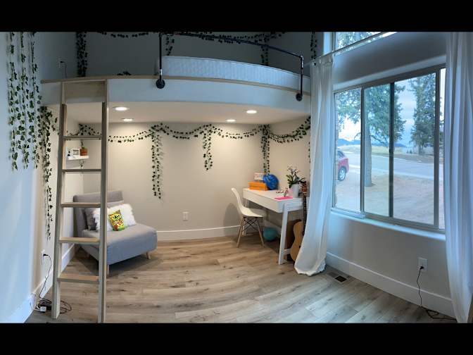 Melanie's room