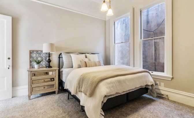 Destiny's room
