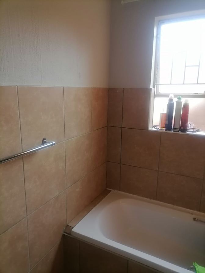Nomfundo's room