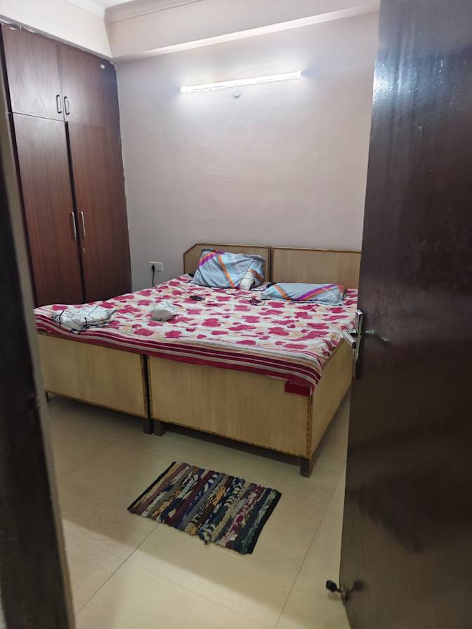 Aisha's room
