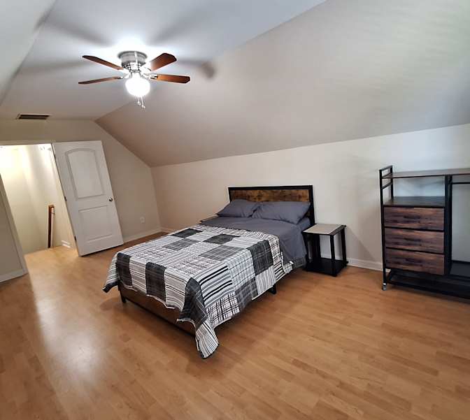 Sandy's room