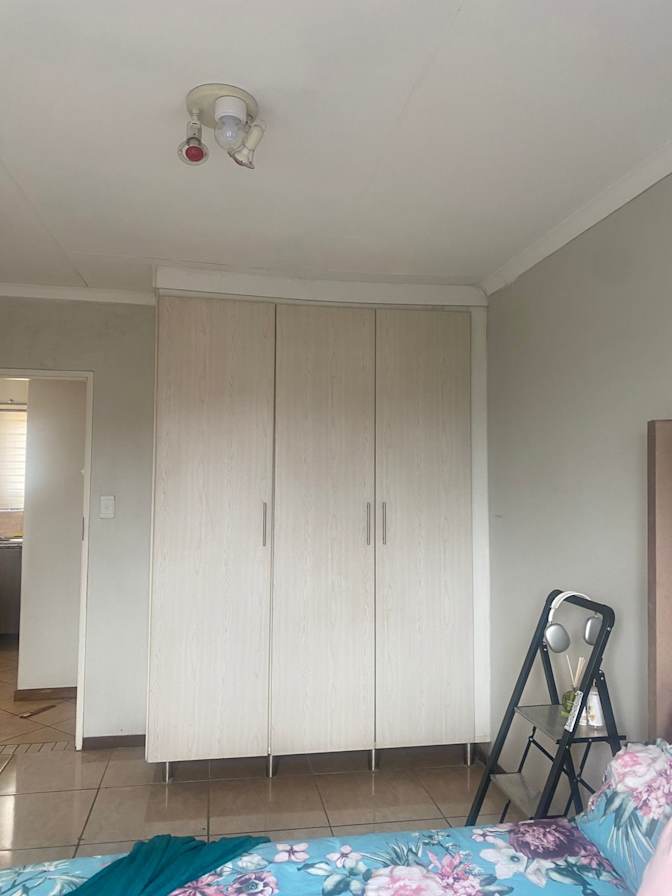 Nontobeko's room