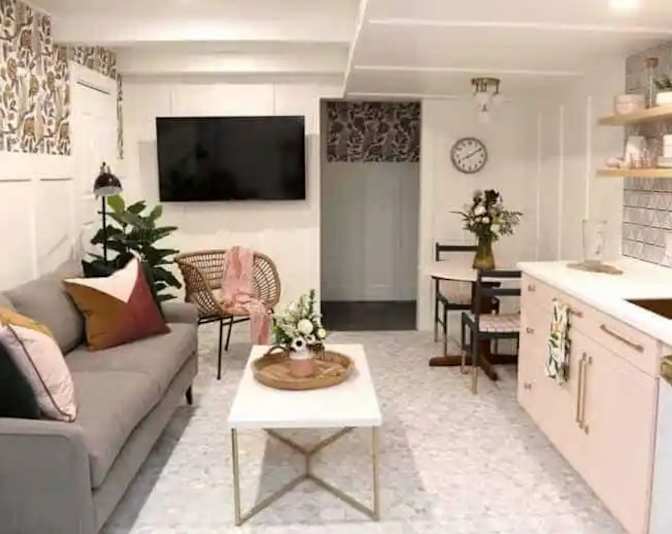 Elsy's room