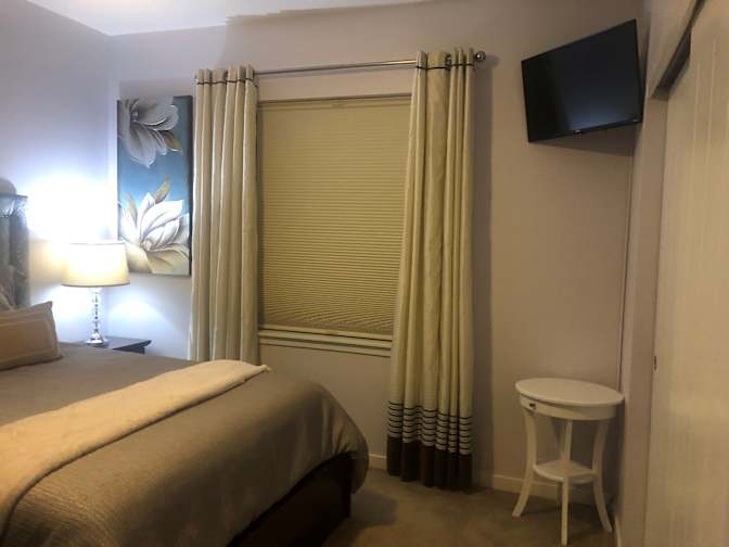 Jennifer's room