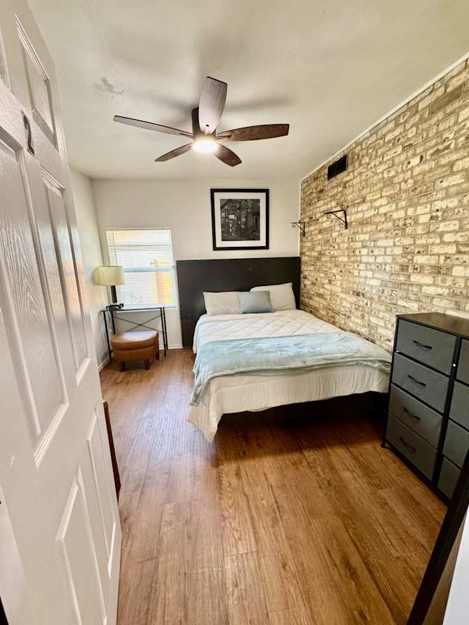 PadSplit's room