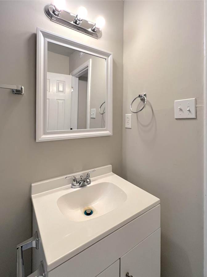 Alcove Rooms's room