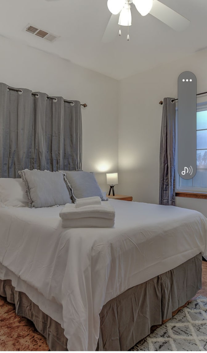 Rhonda's room