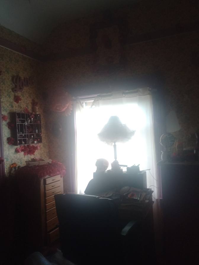 Bobbie Perez's room
