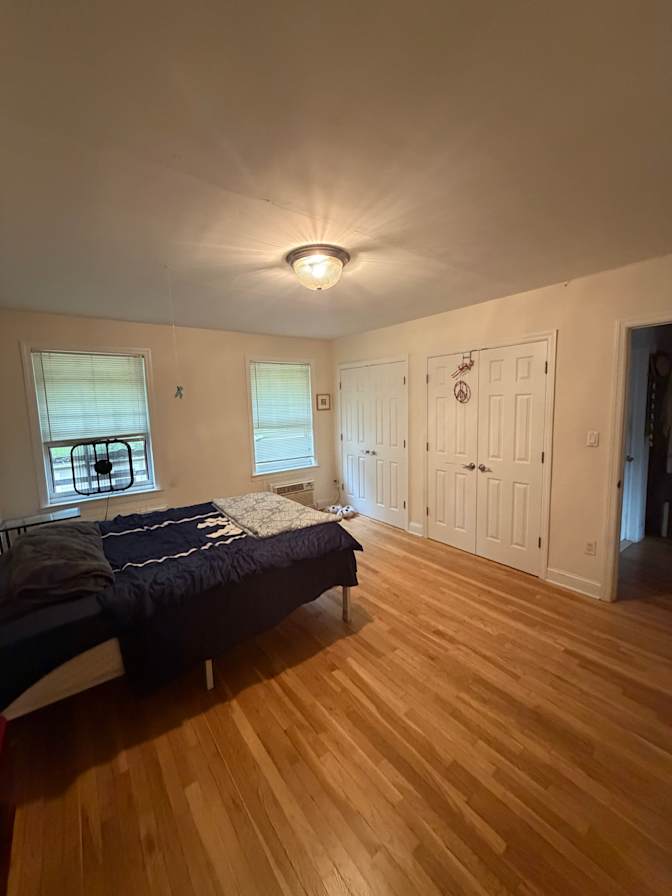 Nico's room