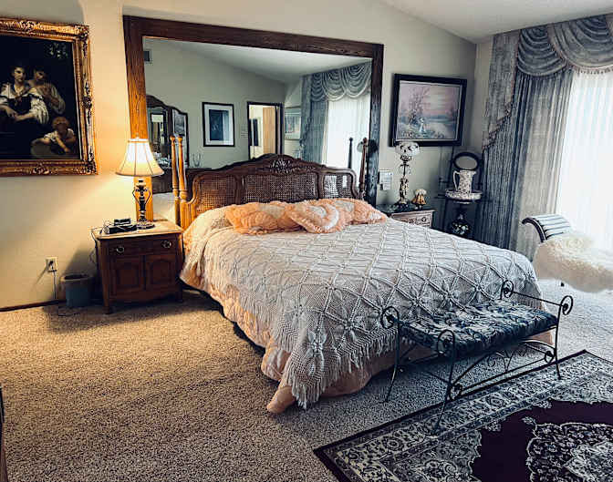 Estelle's room