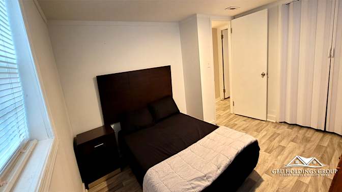GBU Holdings Group's room