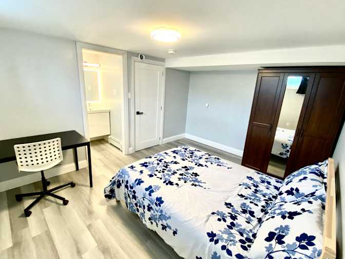Rachid's room