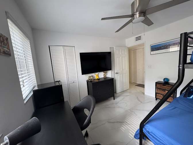 Jose Antonio's room