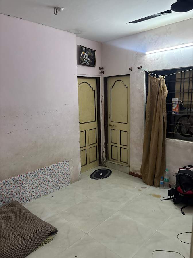 Yash's room