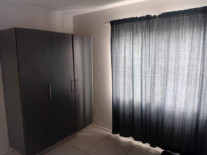 T JABANI's room