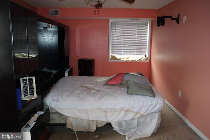 Steven's room