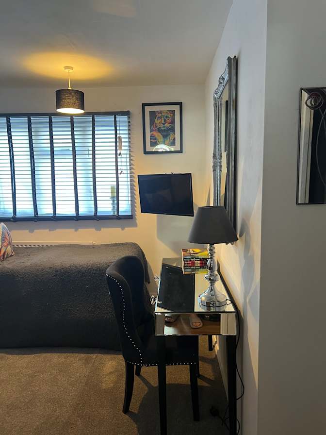 Archie's room