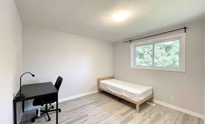 Favour's room