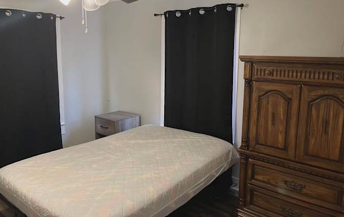 Grand Height Investments's room