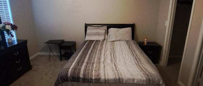 CovingtonHoldings's room