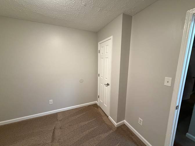 Ariel Rene's room