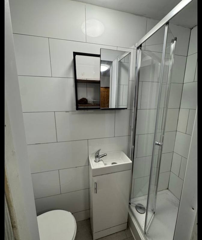 M hassan's room