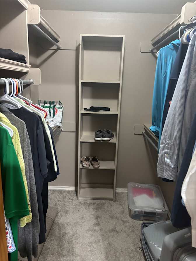 Phillip Mark Skeen's room