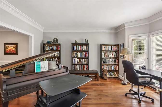 Alcove Rooms's room