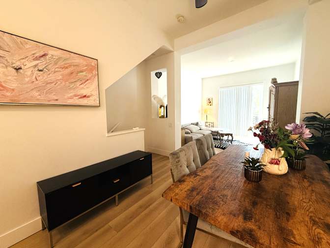 Sunny's room