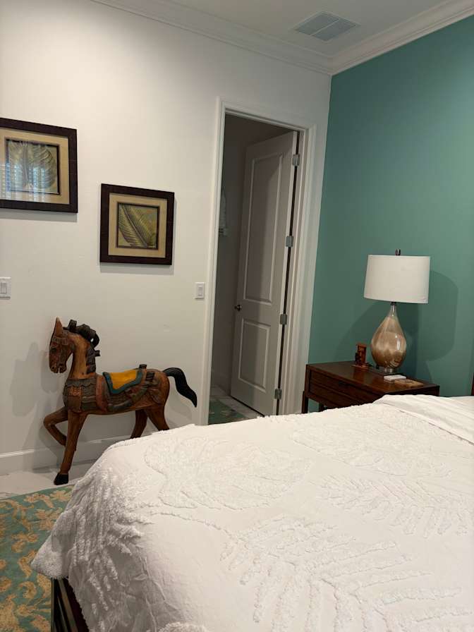 Ana's room