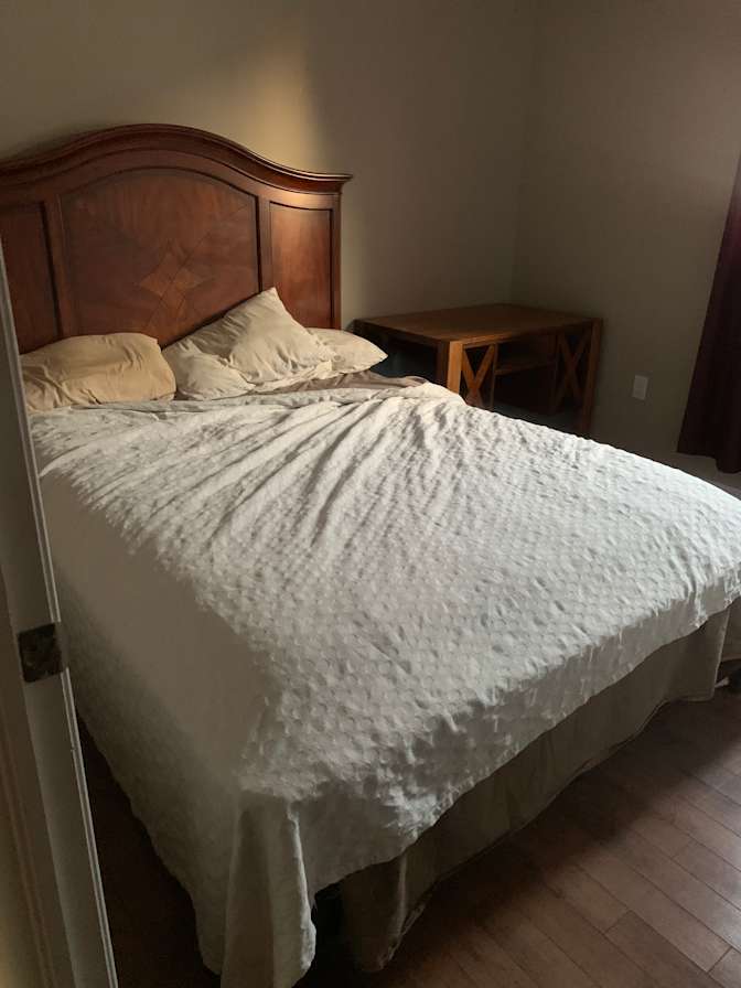 Bob's room